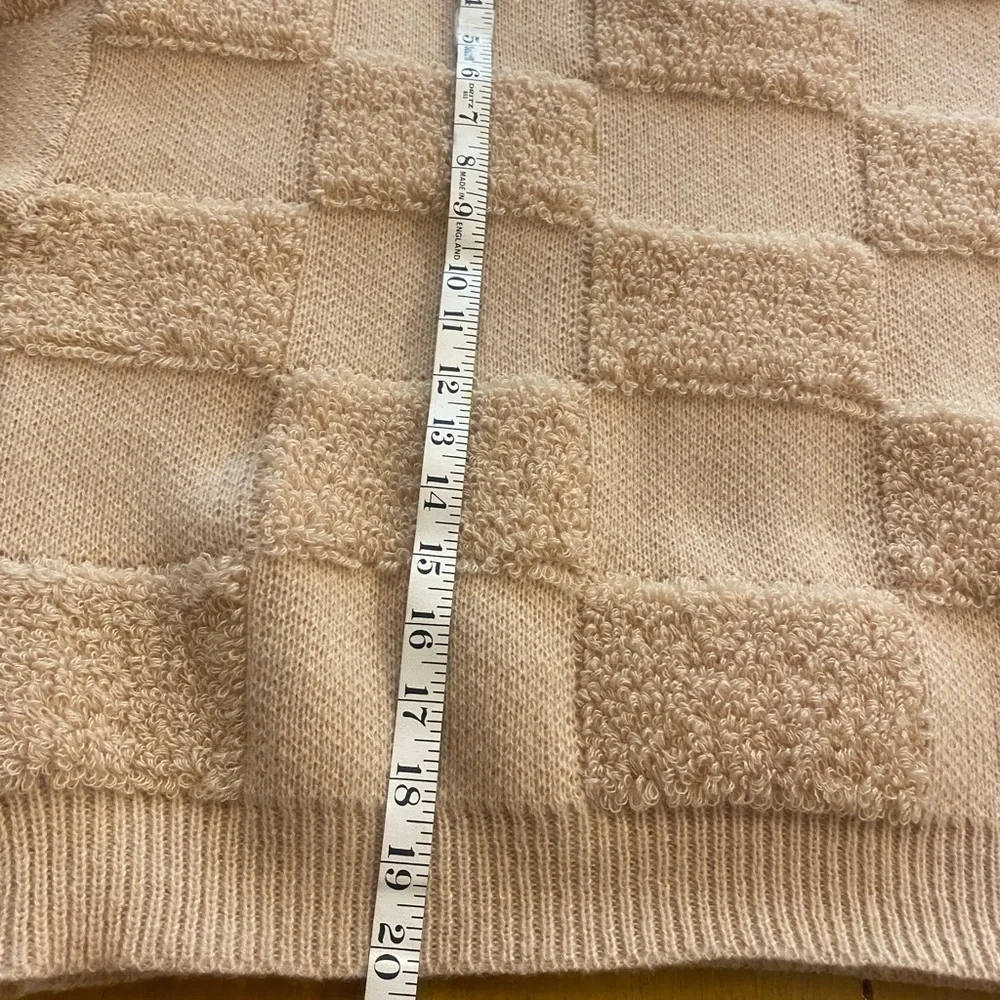Women’s Cream Tan Checkered Textured Thick Sweater Pattern Winter New M-L - Picture 7 of 12